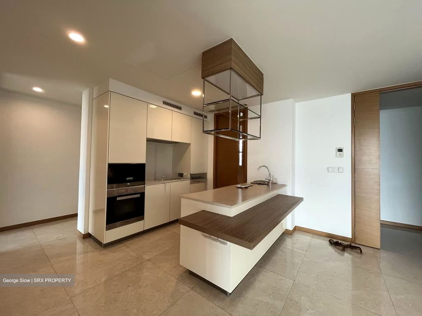 Marina One Residences (D1), Apartment #573730921